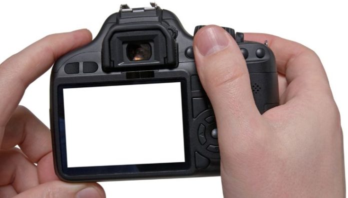 Snappy Tips: How To Buy A Digital Camera Without Blowing Your Budget?