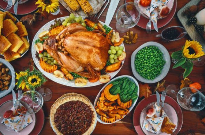 How To Celebrate Thanksgiving In Your Very Own Way With Family And Friends?
