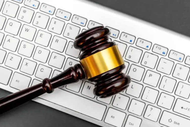 How To Avoid Internet Auction Fraud