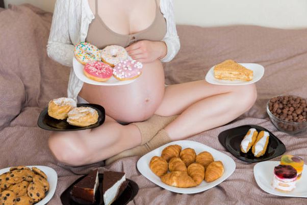 Why Bad Eating Habits Should Be Avoided During Pregnancy