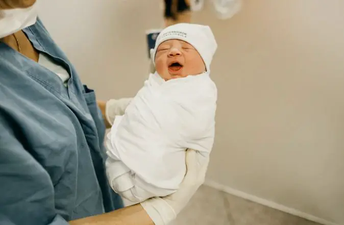 10 Things You Should Know About A Newborn Baby