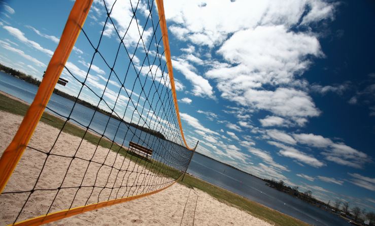 Know About The Rules Of Beach Volleyball