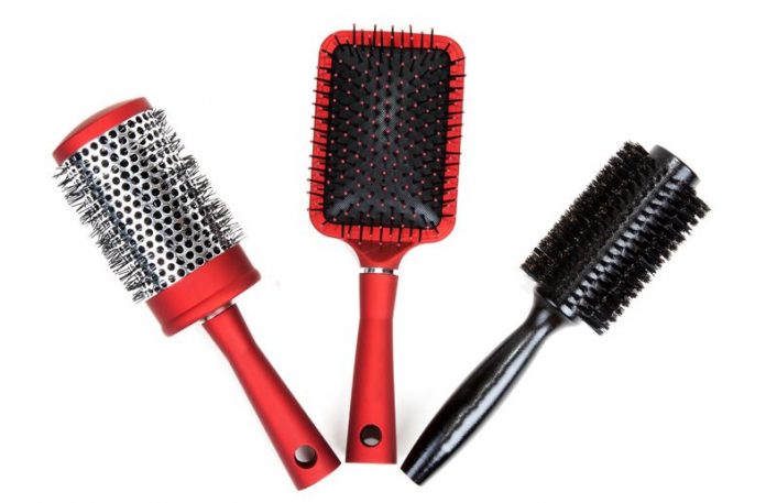 What Type Of Brushes Is Used To Stop Breaking Of Hair?