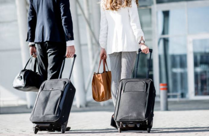 How To Lower Costs For Business Travelling