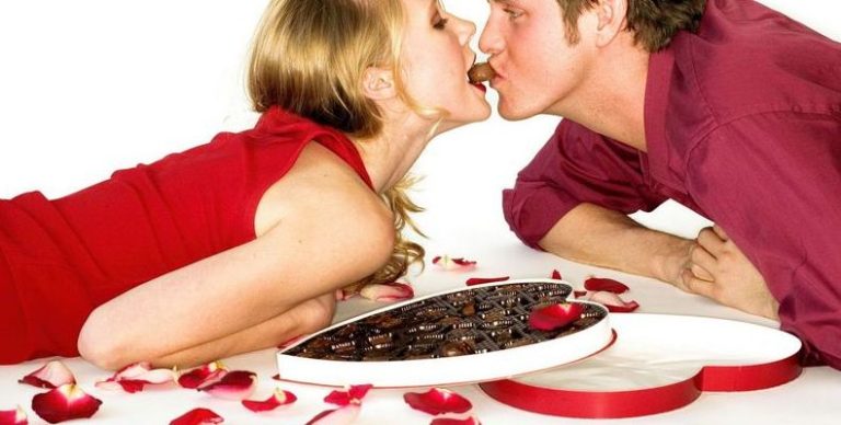 Chocolates Spark Off Romance