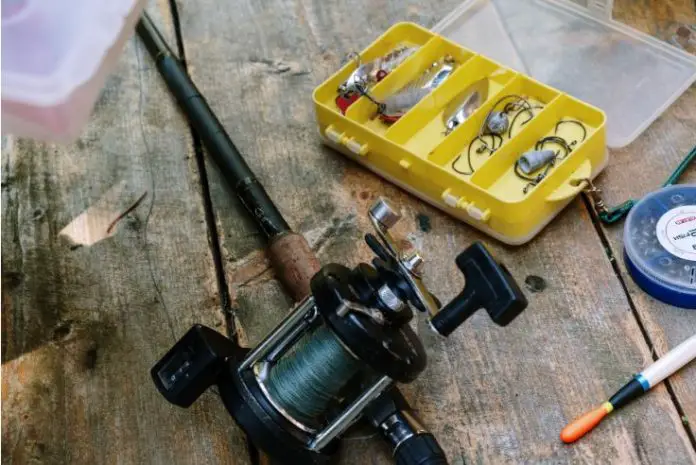 Gift Your Dad A Perfect Fishing Gear