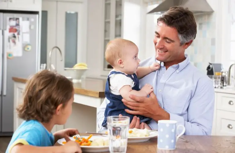 Tips For Parents Of Food Allergic Children