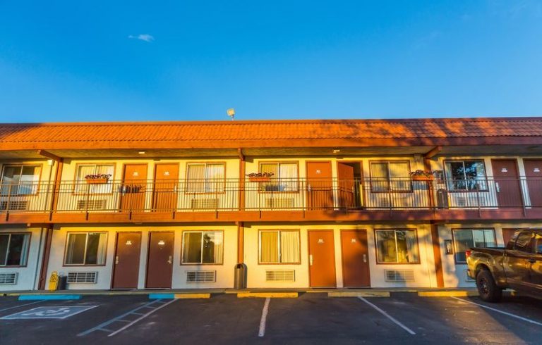 In Search Of A Good, Cheap Motel In Hotel