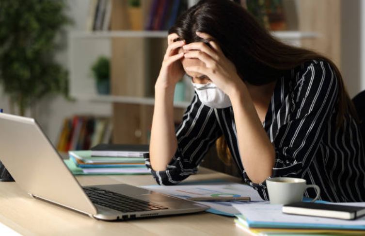 How To Cope With The Challenges of Job Loss and Keep Your Personal Finances Running?