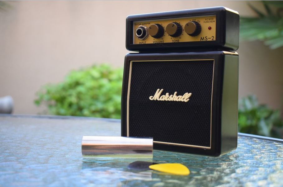 Types Of Guitar Amplifiers An Overview Ezilon Articles